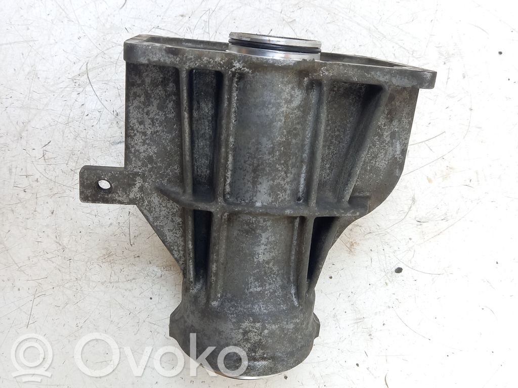 Driveshaft support bearing bracket   7527386,3159752738602103,59280110