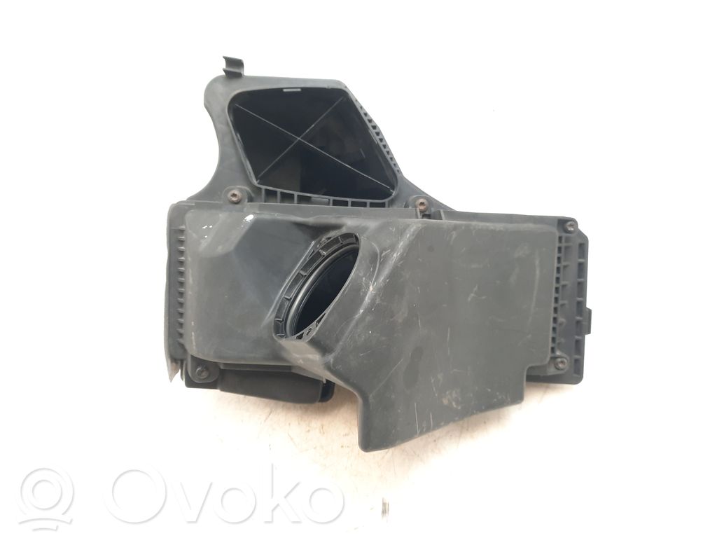 Audi A4 S4 B8 8K Obudowa filtra powietrza 