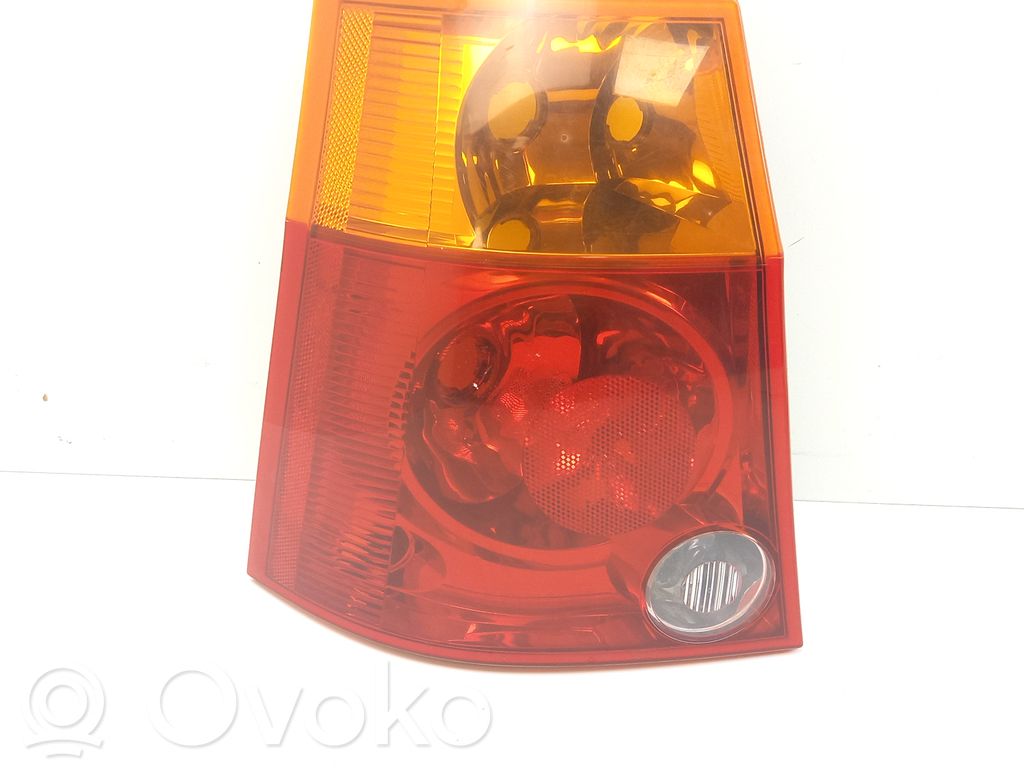 Chrysler Pacifica Rear/tail lights 