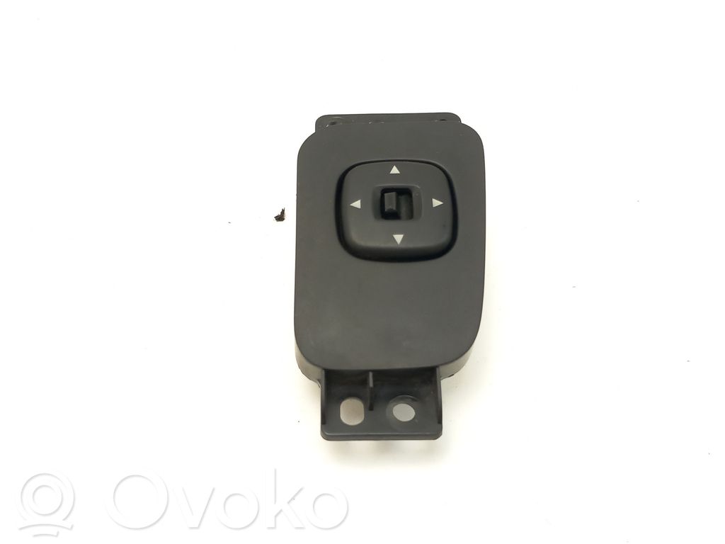 Wing mirror switch   LD4766600,03200321