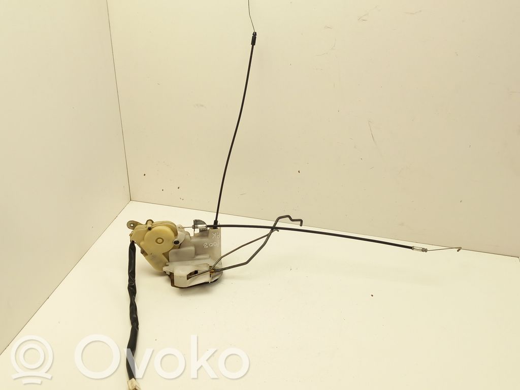 Front door lock   040318