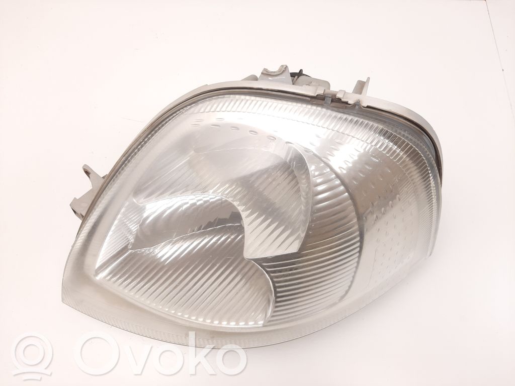 Renault Master II Headlight/headlamp 