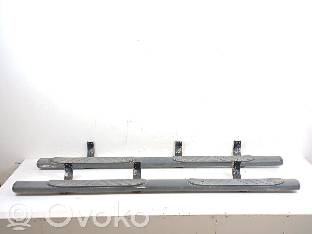Nissan Navara D40 Thresholds for All-terrain vehicles 