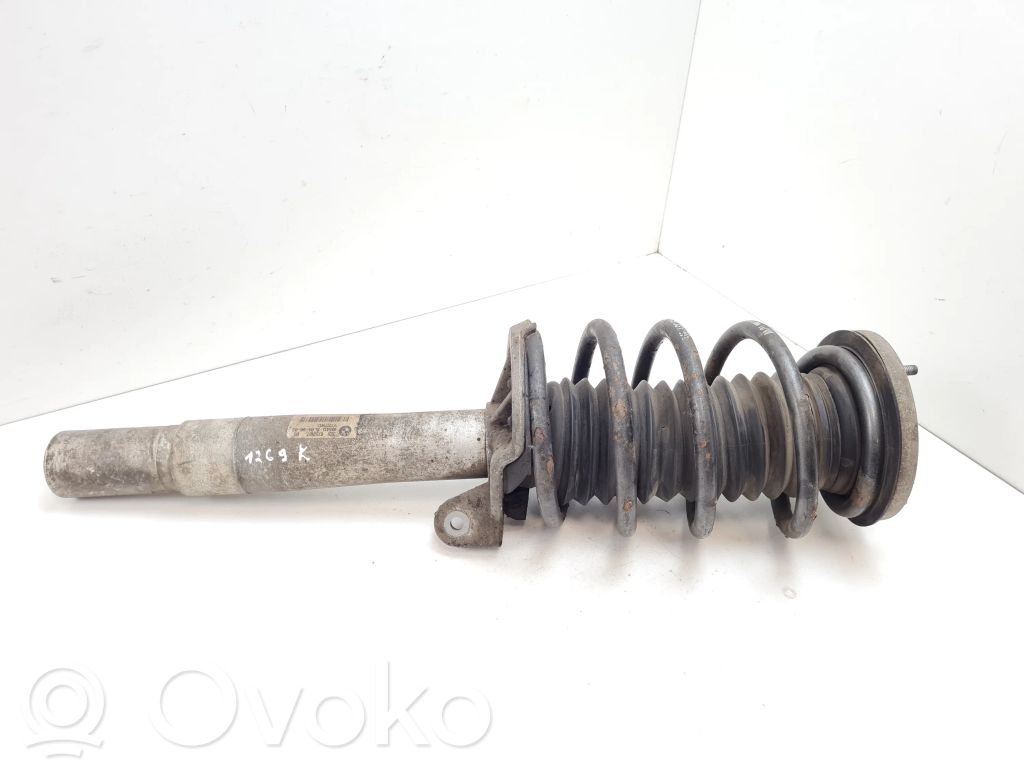 BMW 7 E65 E66 Priekinis amortizatorius su spyruokle 
