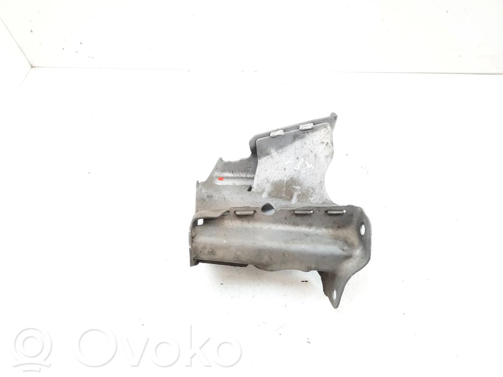 Dacia Sandero Engine mounting bracket 