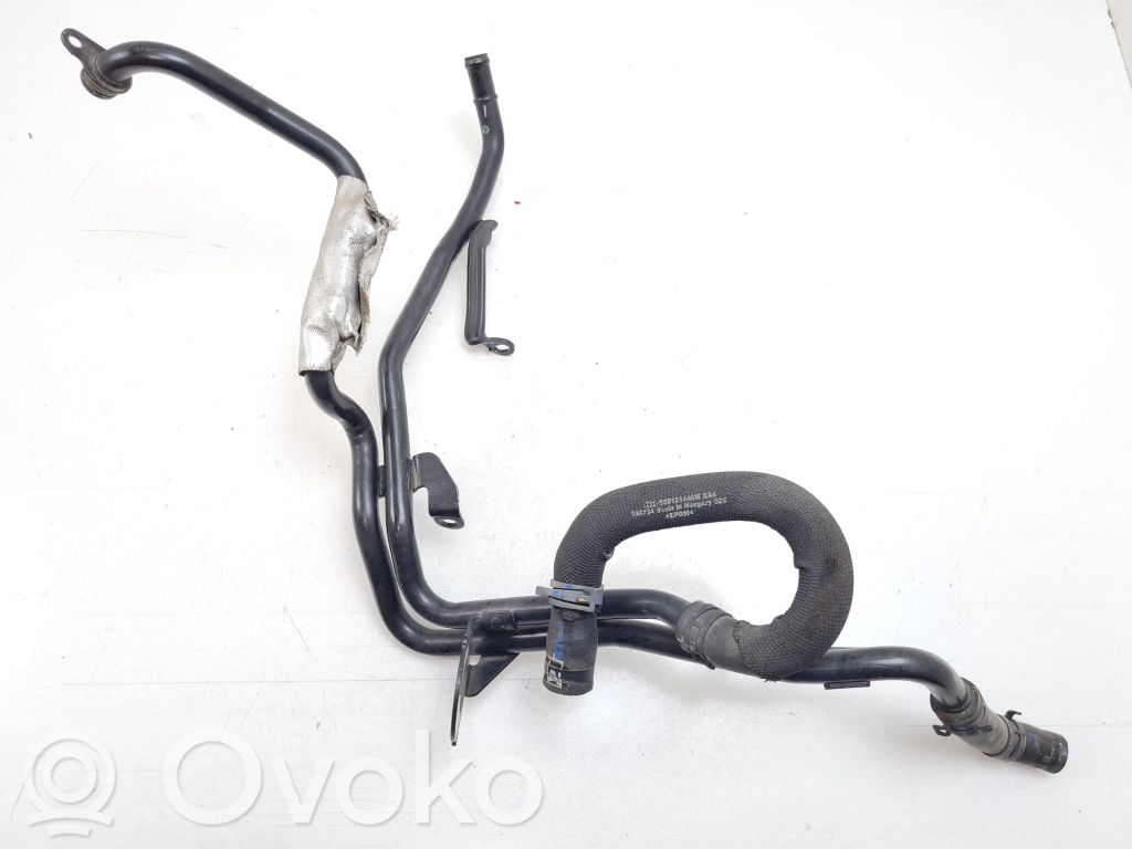 Volkswagen Touareg III Engine coolant pipe/hose 