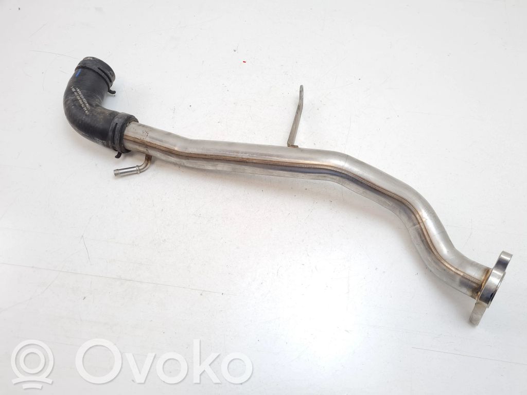 Volkswagen Touareg III EGR valve line/pipe/hose 