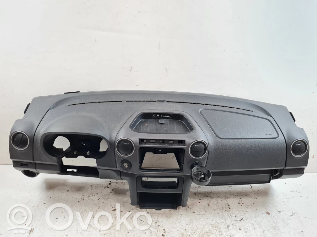 Volkswagen Amarok Deska rozdzielcza 