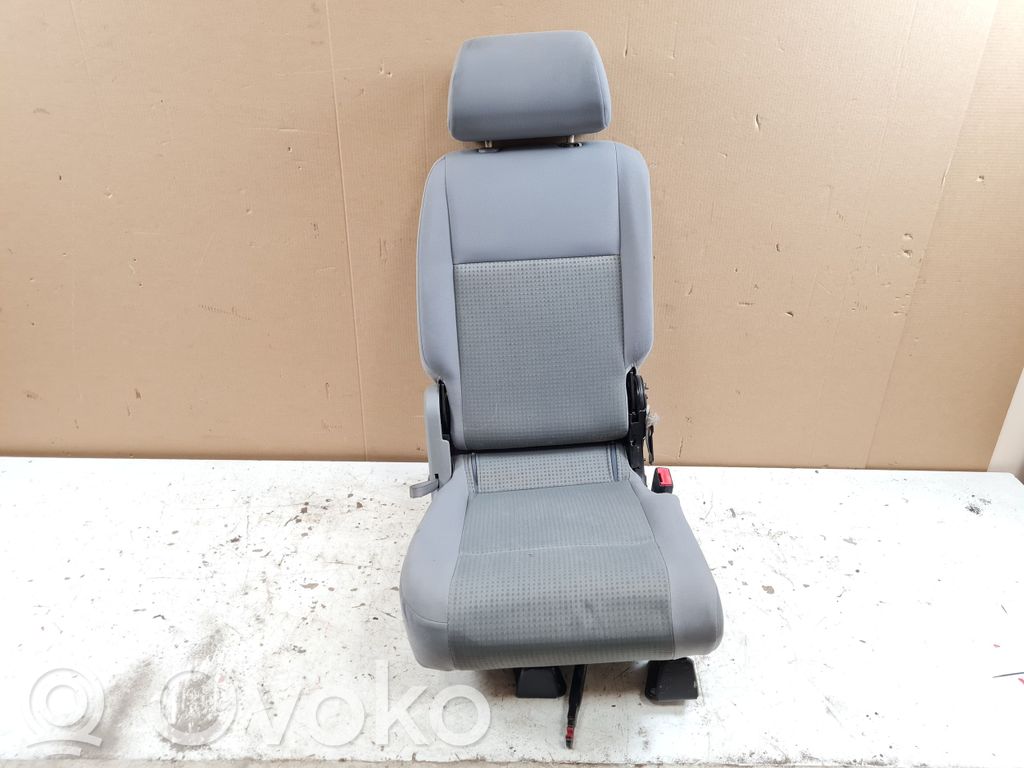 Volkswagen Caddy Takaistuin 