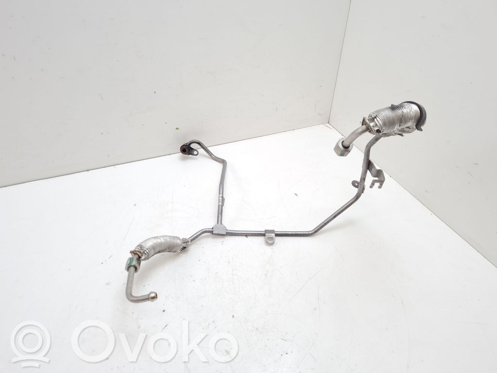 Coolant pipe/hose   059121598HU,059121598L
