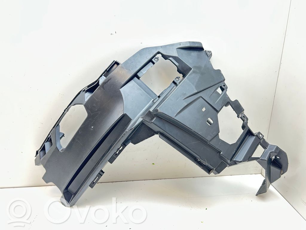 Audi Q7 4M Front bumper mounting bracket 