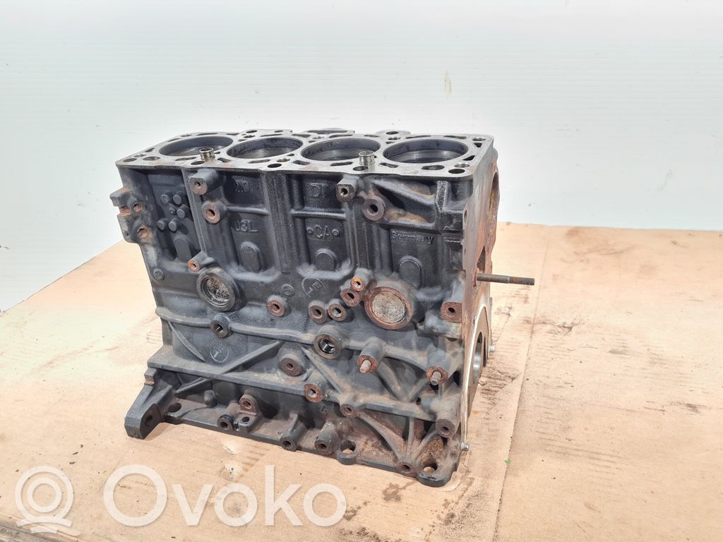 Volkswagen PASSAT B7 Engine block 