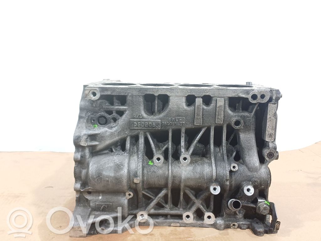 BMW 3 F30 F35 F31 Blokas 