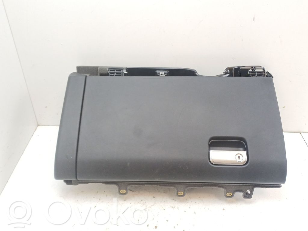 Porsche Cayenne (92A) Daiktadėžė 