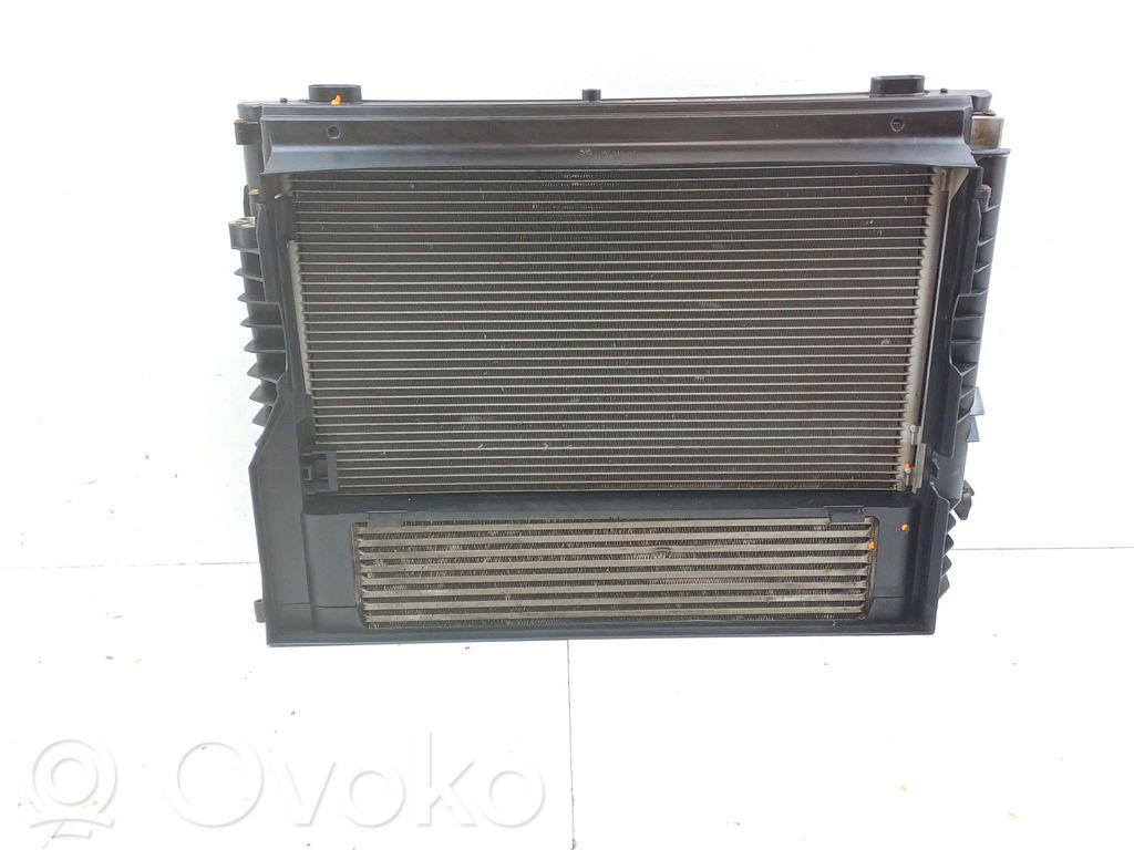 BMW 5 E60 E61 Radiatora komplekts 
