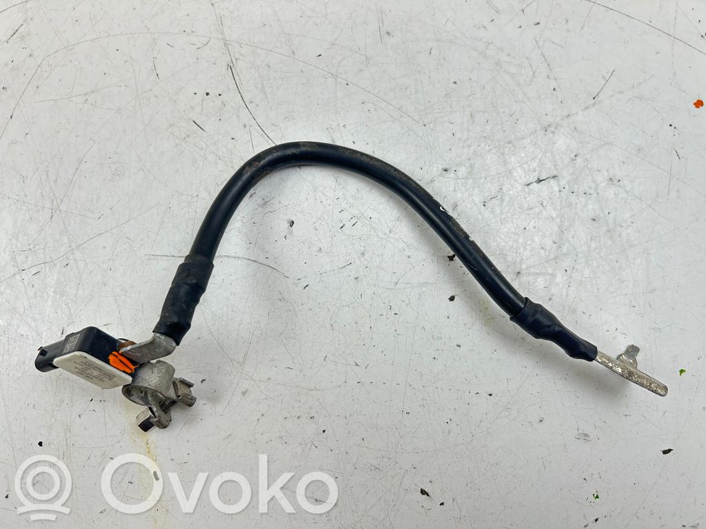 Volkswagen ID.4 Minus / Klema / Przewód akumulatora 