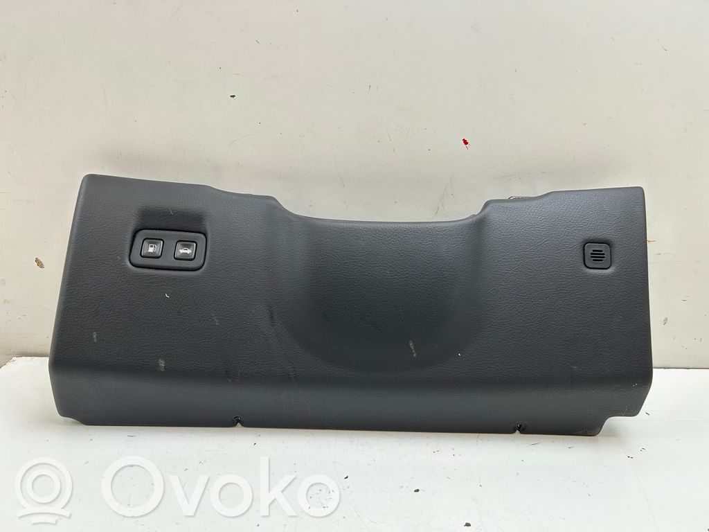 Chevrolet Corvette C6 Dashboard lower bottom trim panel 