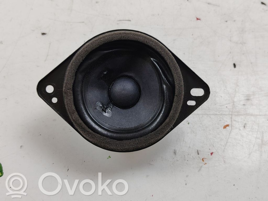 Ford Focus Front door speaker 