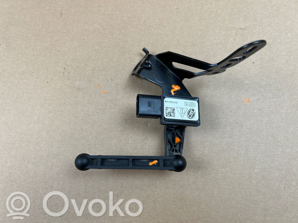 Porsche Taycan 9J1 Headlight/headlamp level sensor 