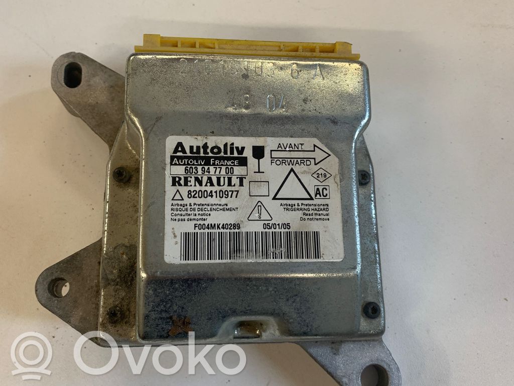 Renault Laguna II Unitate/modul de comandă airbaguri 