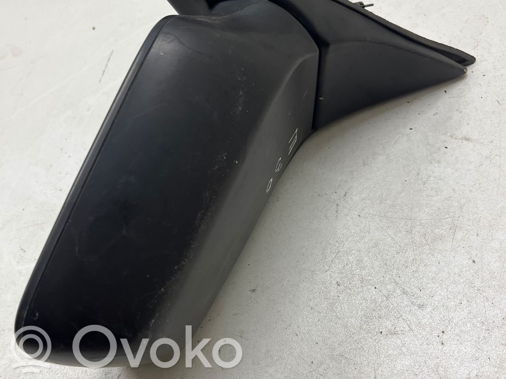 BMW 5 E28 Front door electric wing mirror 