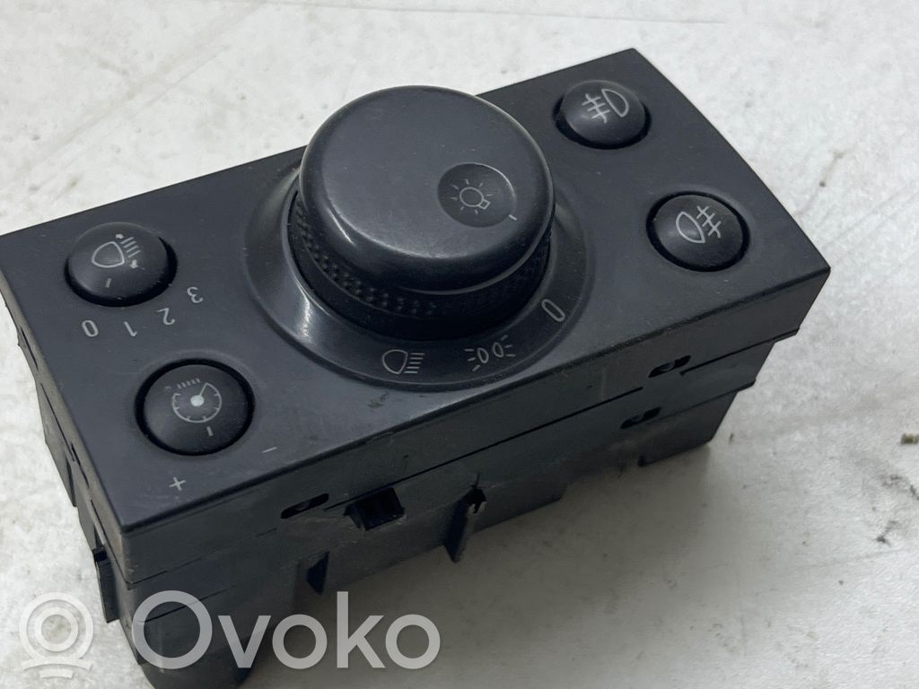 Opel Vectra C Light switch 