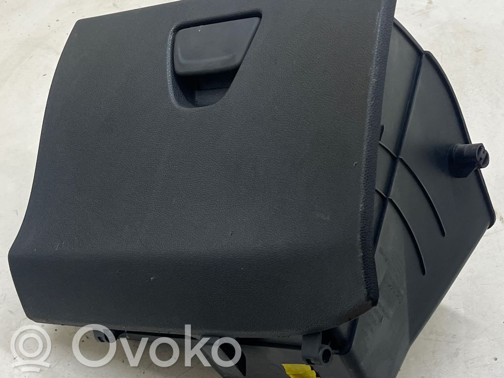 Ford Fiesta Daiktadėžė 