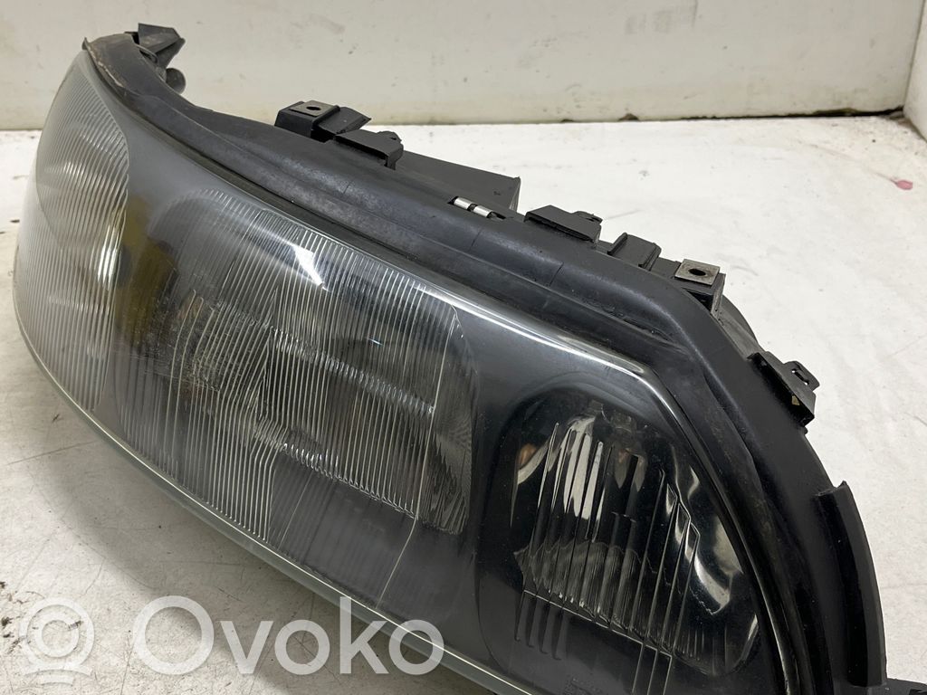 Volvo S60 Headlight/headlamp 
