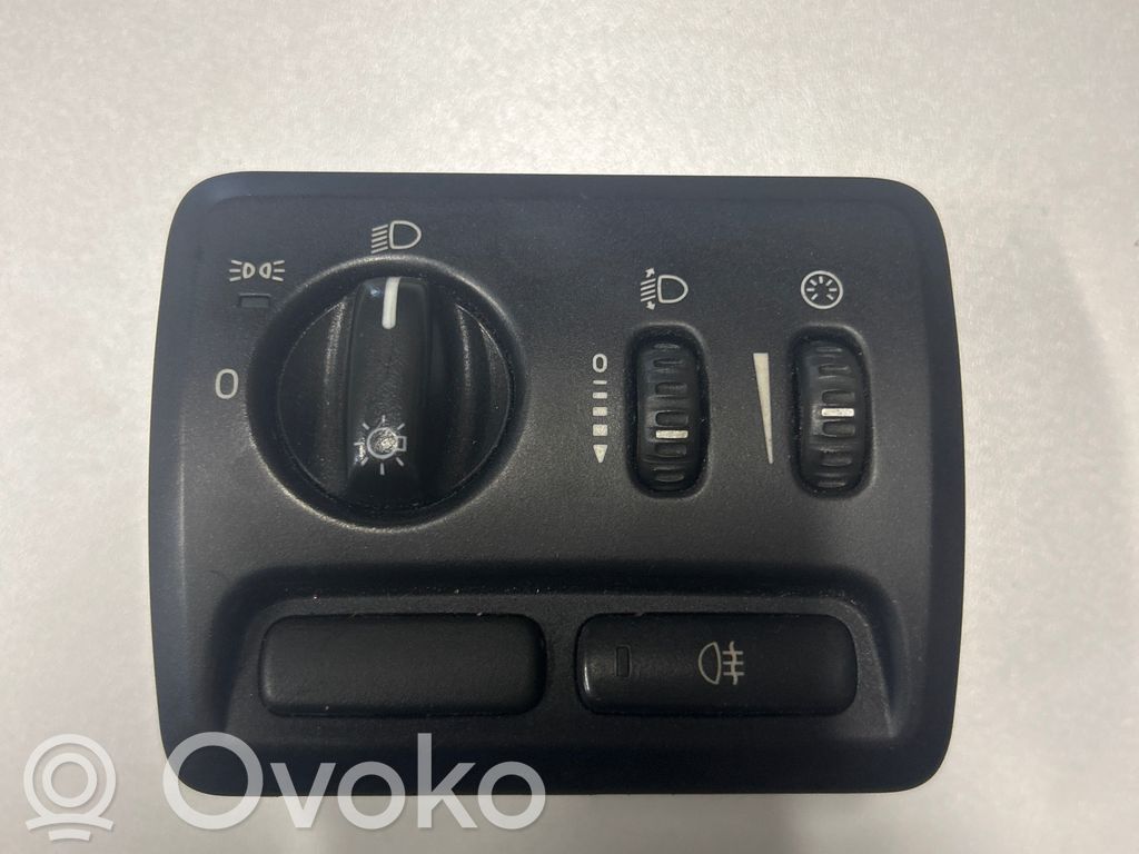 Volvo V70 Light switch 
