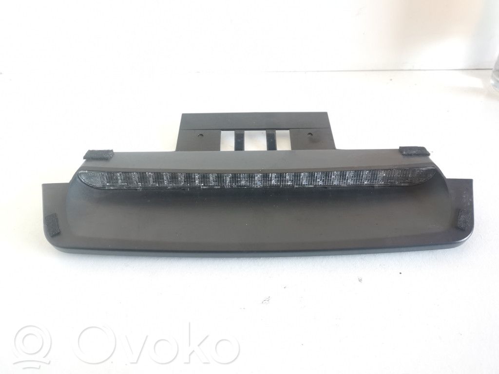 Volvo S80 Third/center stoplight 