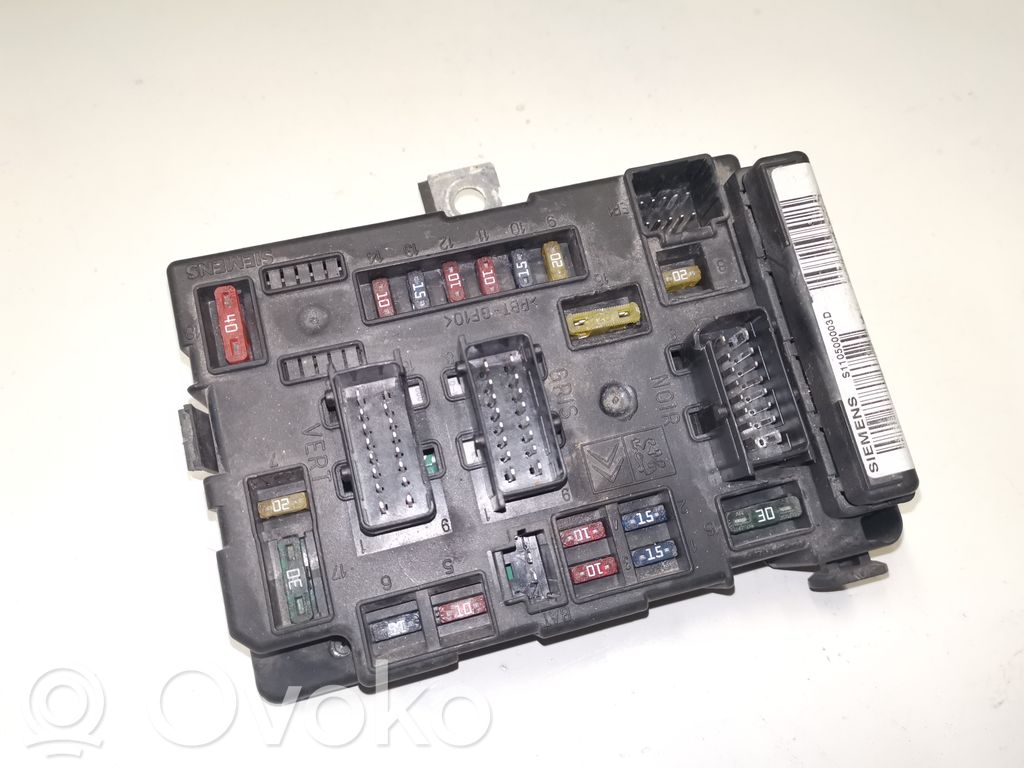 Citroen C5 Fuse module 