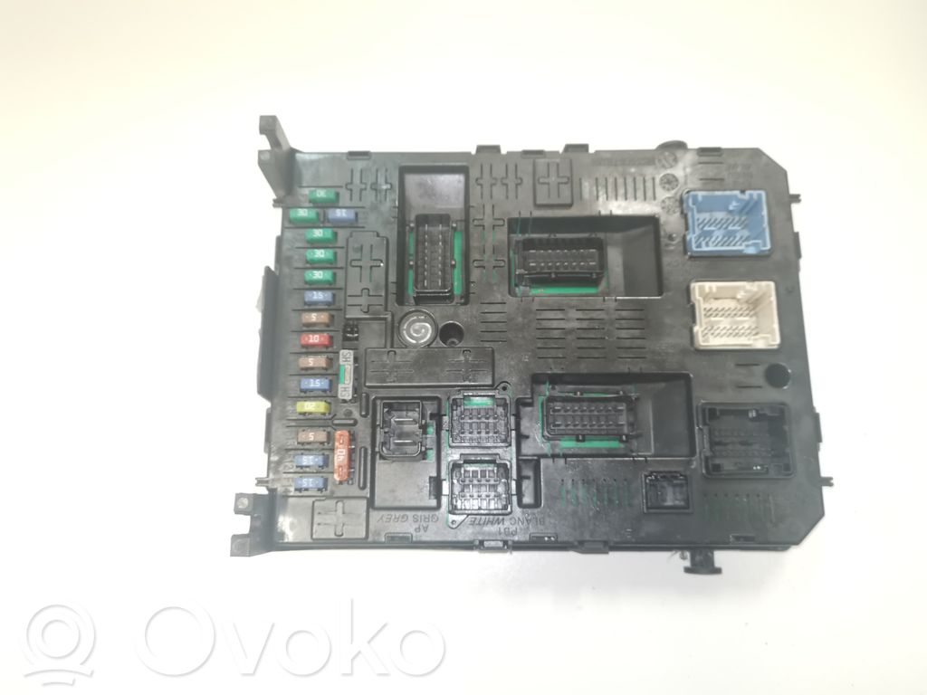 Peugeot 407 Mukavuusmoduuli 