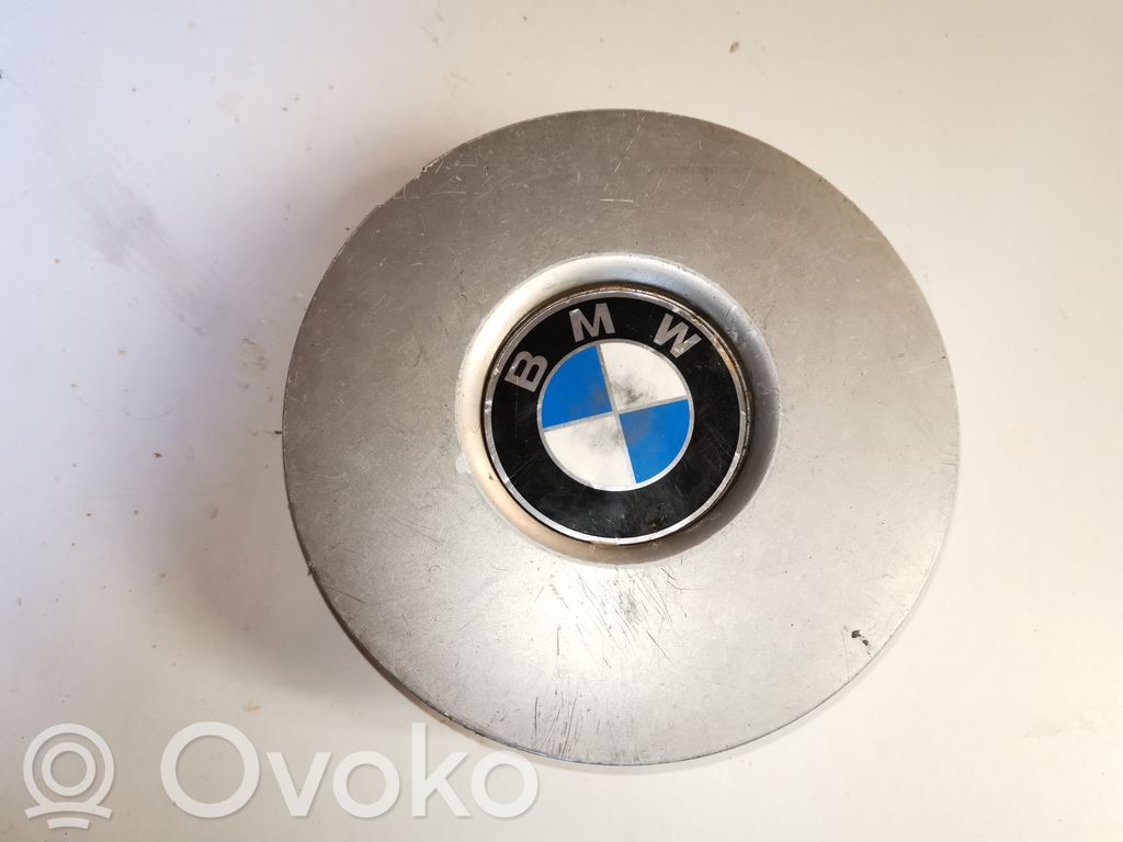 BMW 5 E34 Original wheel cap 