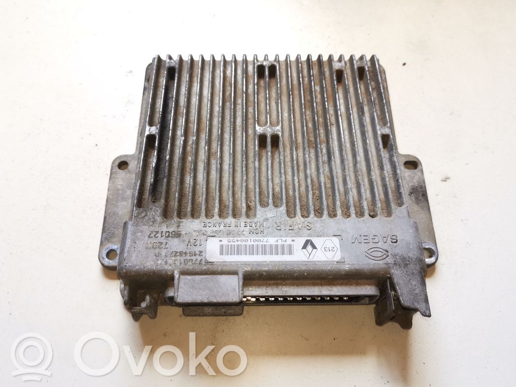 Renault Clio I Moottorin ohjainlaite/moduuli 