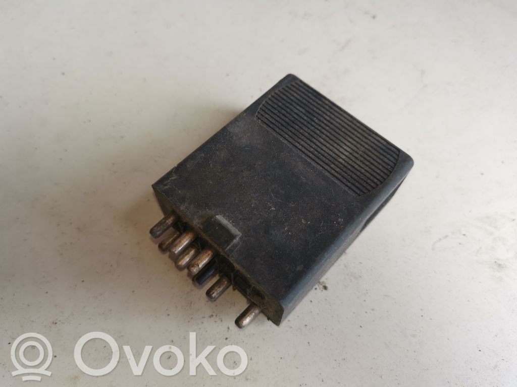 Mercedes-Benz E W124 Other relay 