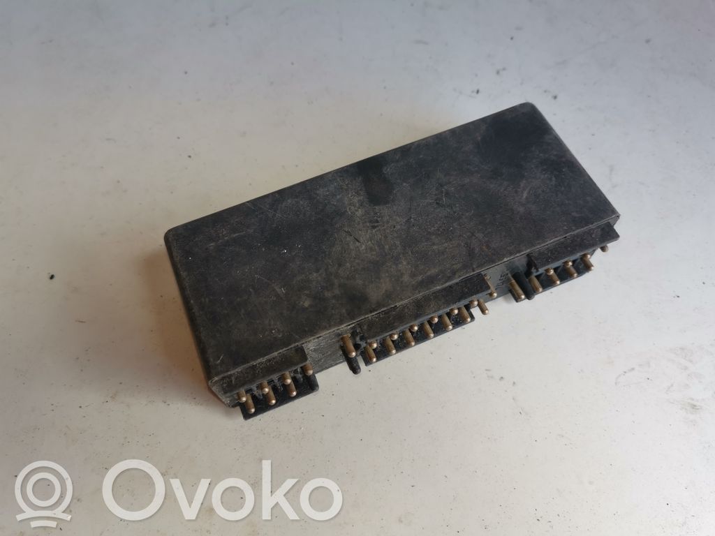 Mercedes-Benz E W124 Light module LCM 