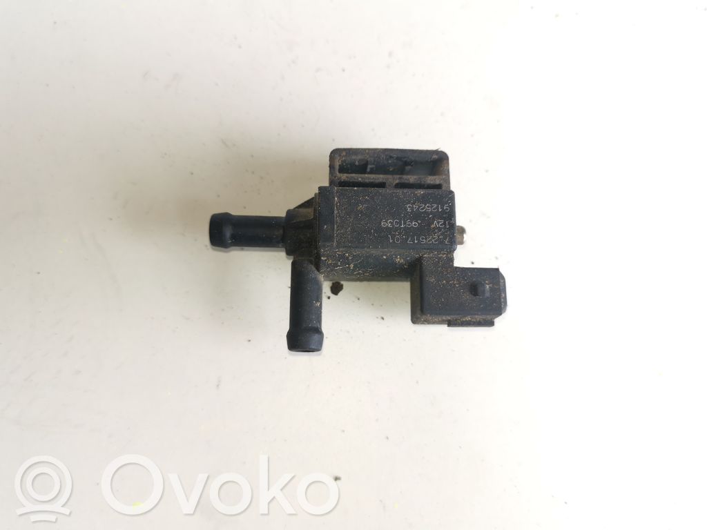 Volvo S80 Zawór podciśnienia / Elektrozawór turbiny 