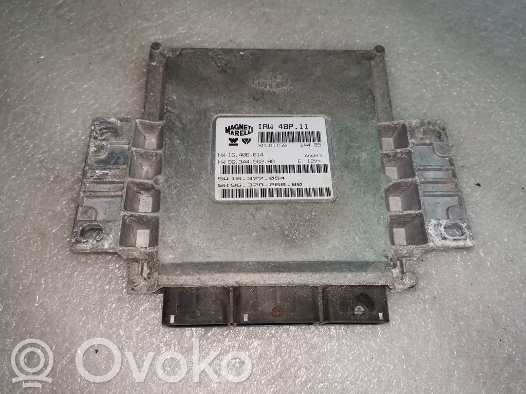 Peugeot 406 Engine control unit/module 