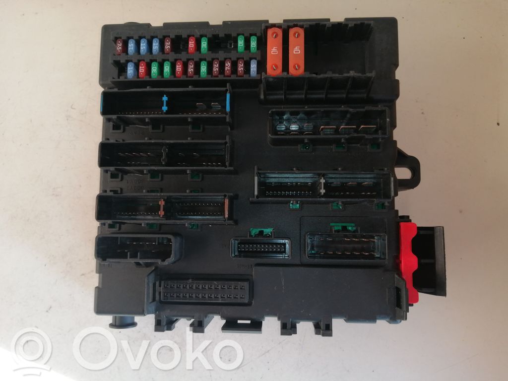 Saab 9-3 Ver2 Fuse module 