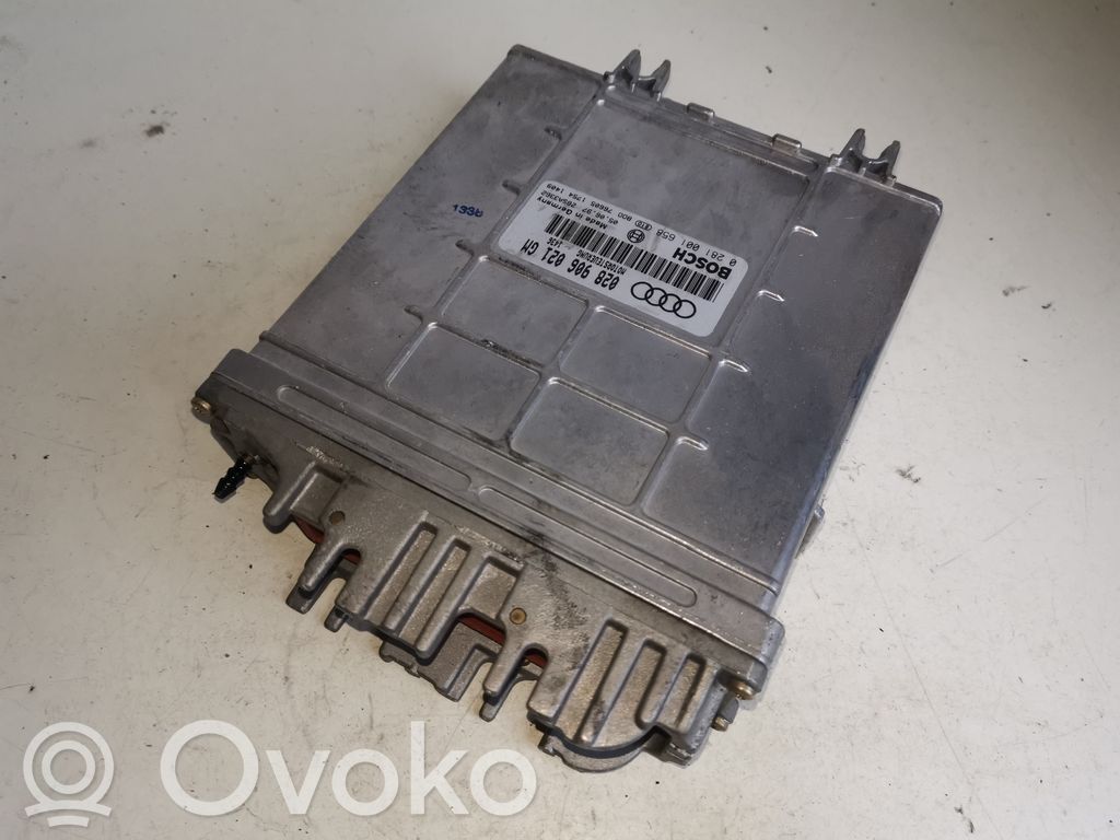 Audi A4 S4 B5 8D Engine control unit/module 