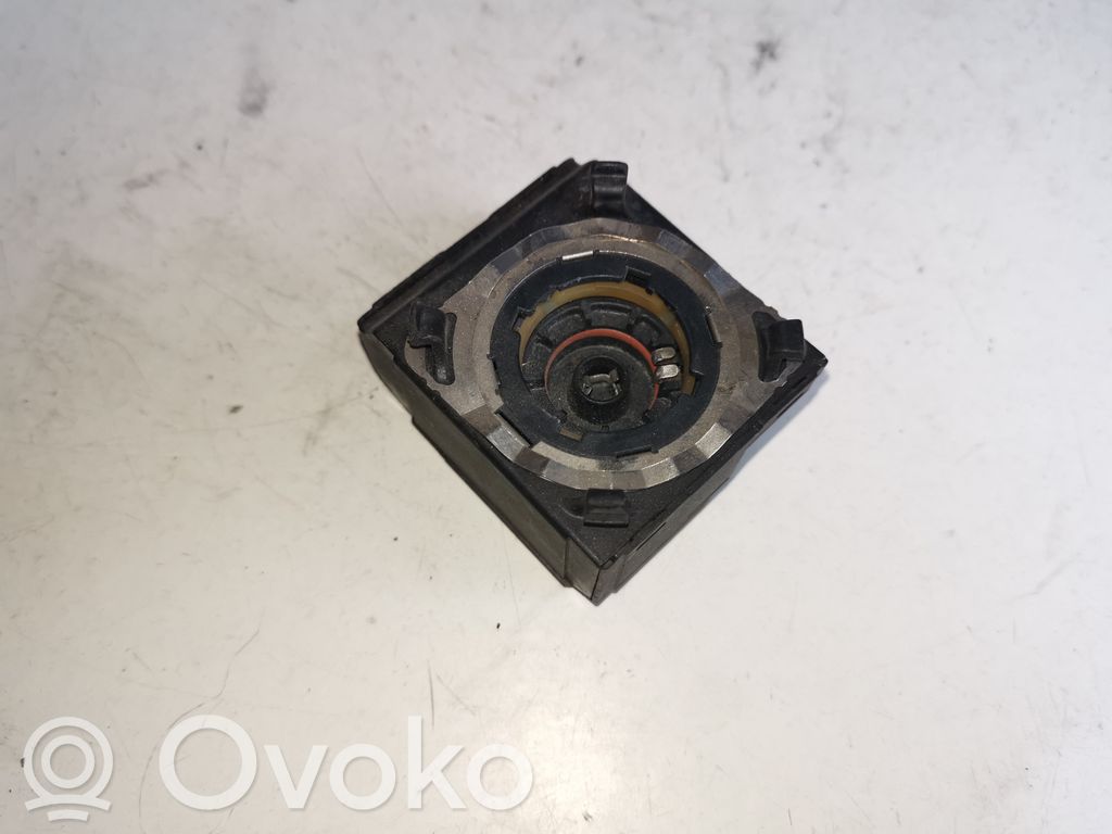 Opel Vectra C Moduł poziomowanie świateł Xenon 