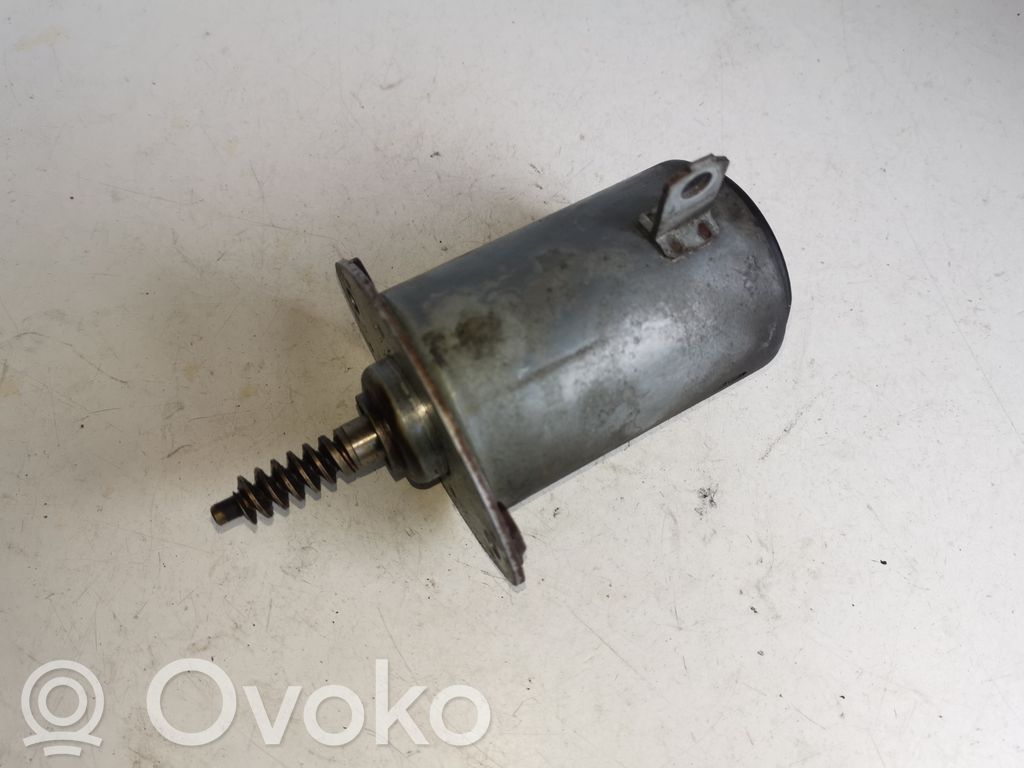 BMW 5 E60 E61 Valve oil control 