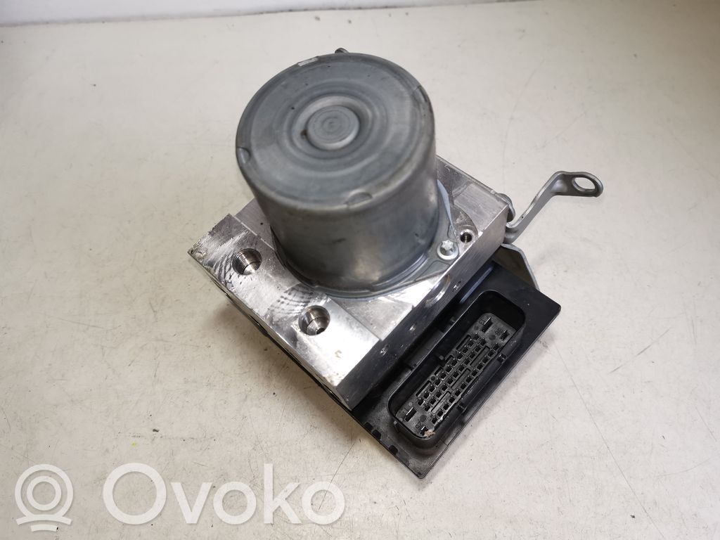 BMW 3 E90 E91 ABS Pump 