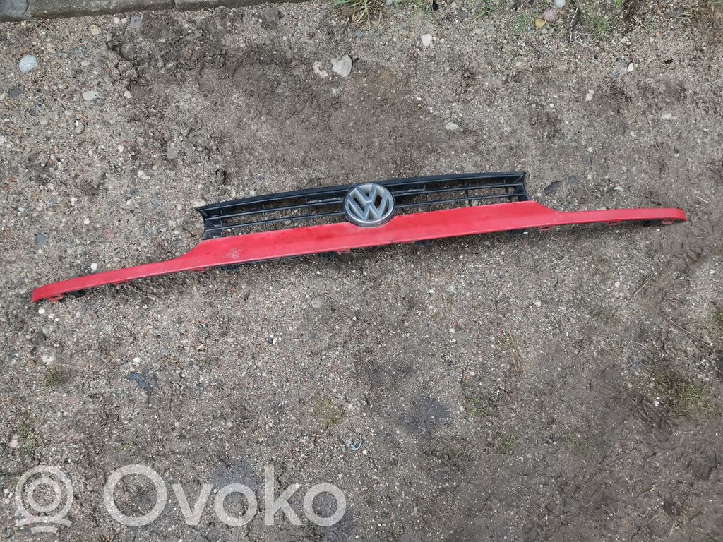 Volkswagen Golf III Front bumper upper radiator grill 