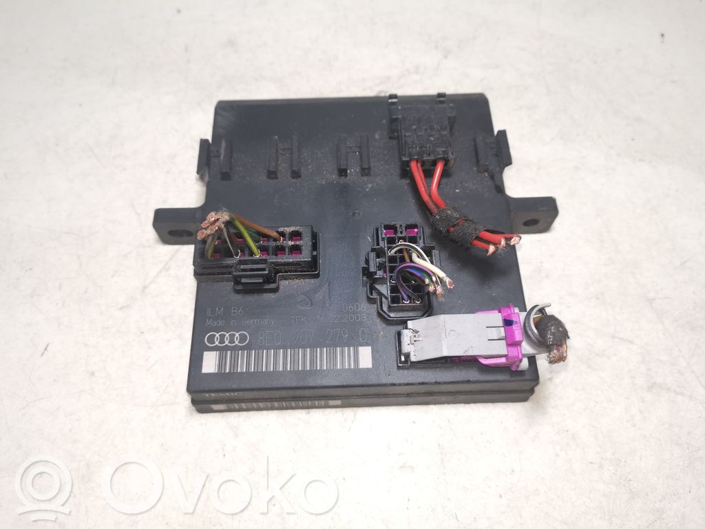 Audi A4 S4 B6 8E 8H Comfort/convenience module 