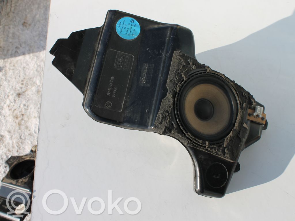 BMW 5 E39 Altavoz de la bandeja del maletero 