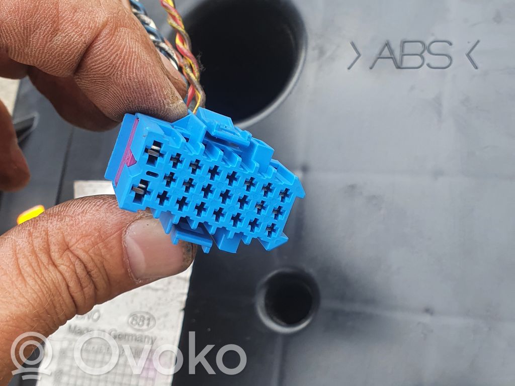 Audi A3 S3 8P Sound system wiring loom 
