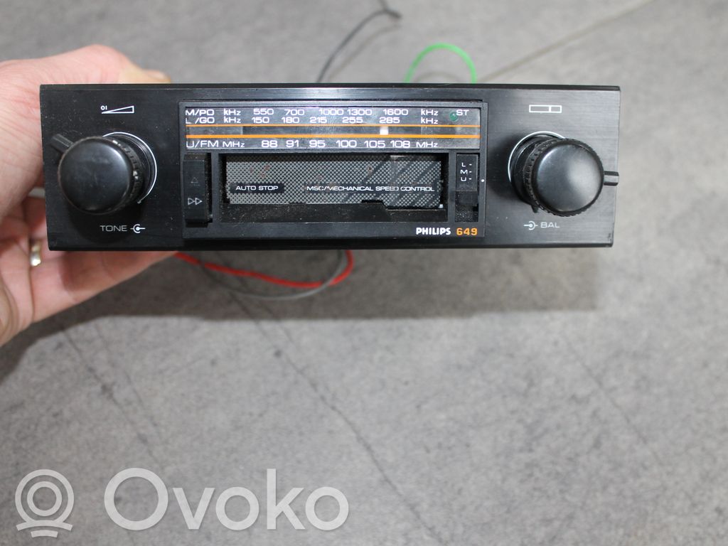 BMW 5 E34 Unidad delantera de radio/CD/DVD/GPS 