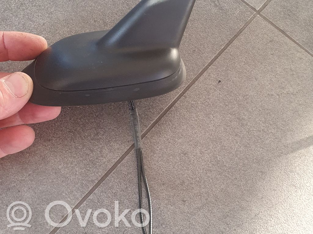 Volkswagen PASSAT B6 Antenne GPS 
