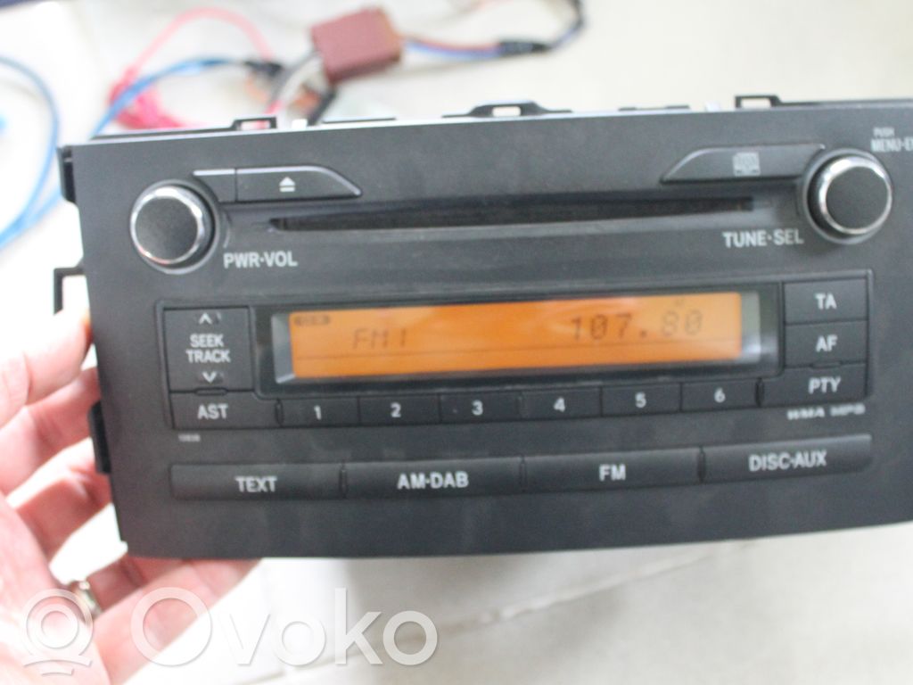 Toyota Auris 150 Unidad delantera de radio/CD/DVD/GPS 